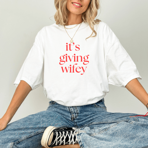 It’s Giving Wifey Tee | Bride to Be Shirt | Engagement Gift | Bridal Shower Outfit