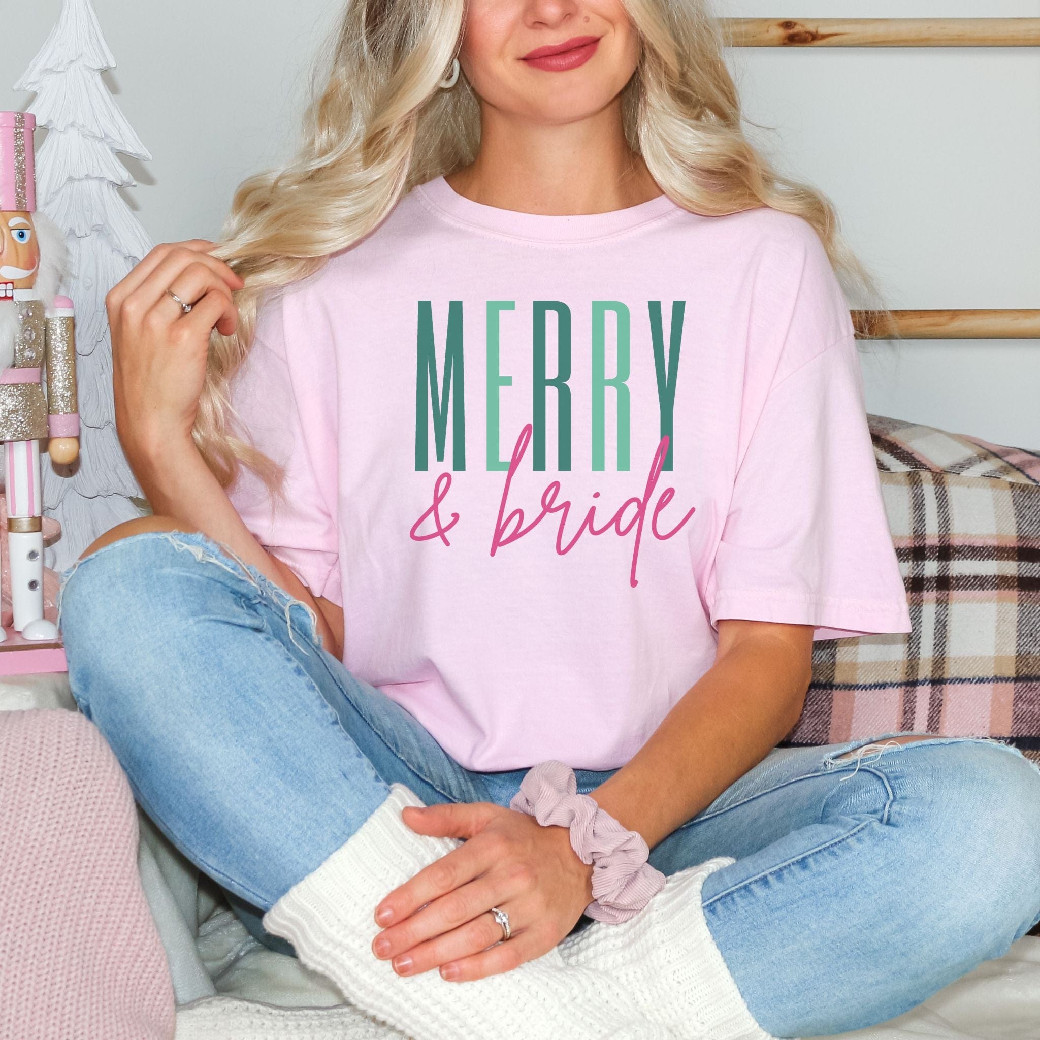 MERRY & Bride T-Shirt