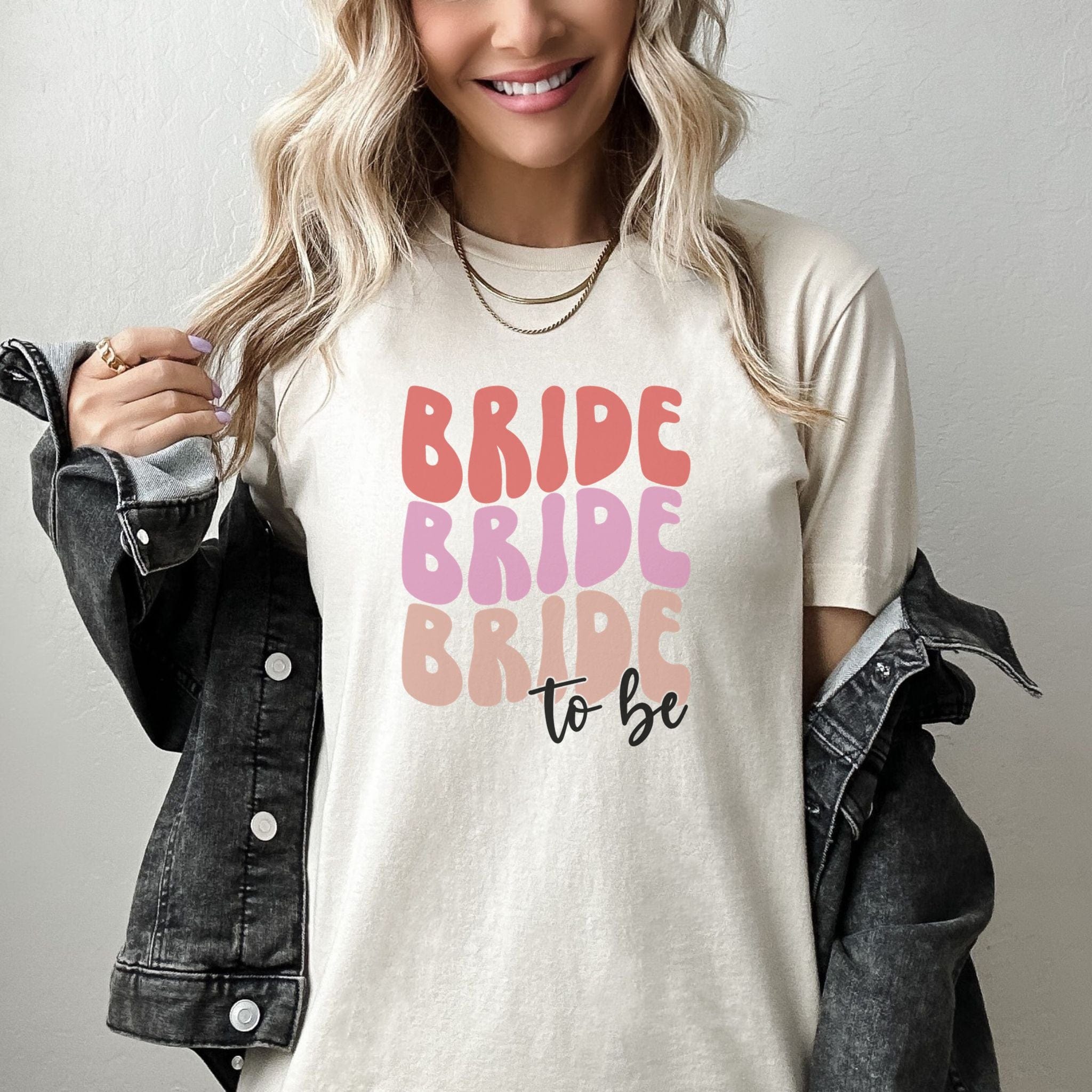 Bride to be T-Shirt | Bride Shirt | Engagement Gift | Bridal Shower Outfit